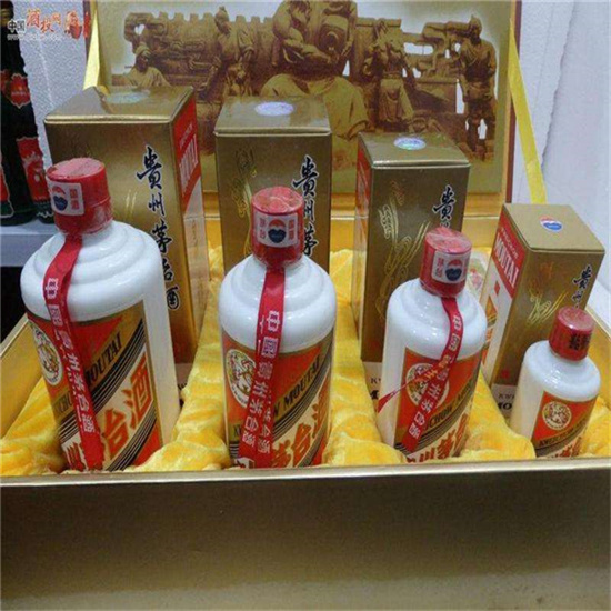 龙湖回收30年茅台酒盒上门回收（附近推荐1.6公里/今日更新）